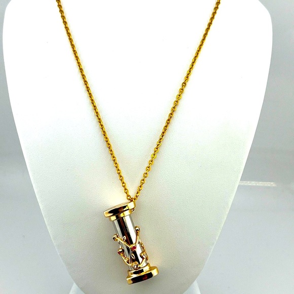 Jewelry - Gold Toned Semi Precious Gem Stone Kaleidoscope Pendant Necklace